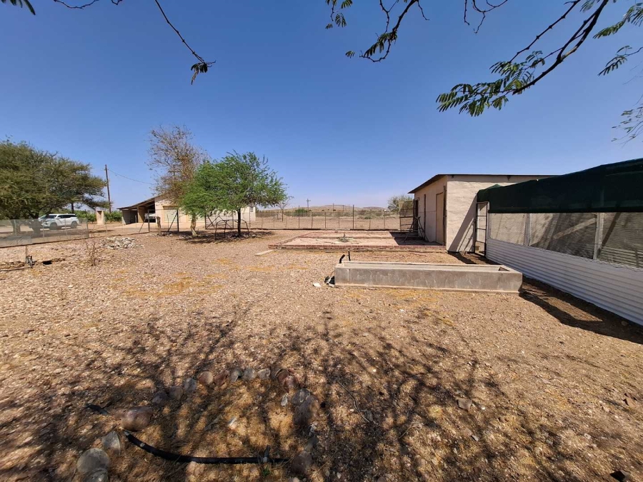 4 Bedroom Property for Sale in Karos Northern Cape